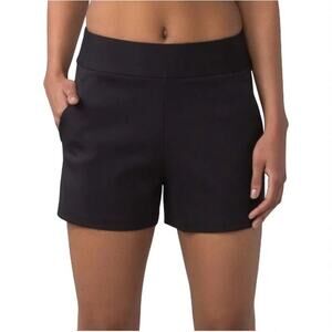 LULULEMON Shaped Away From The Body Solid Short 3" Women Sz 4 Black Athletic